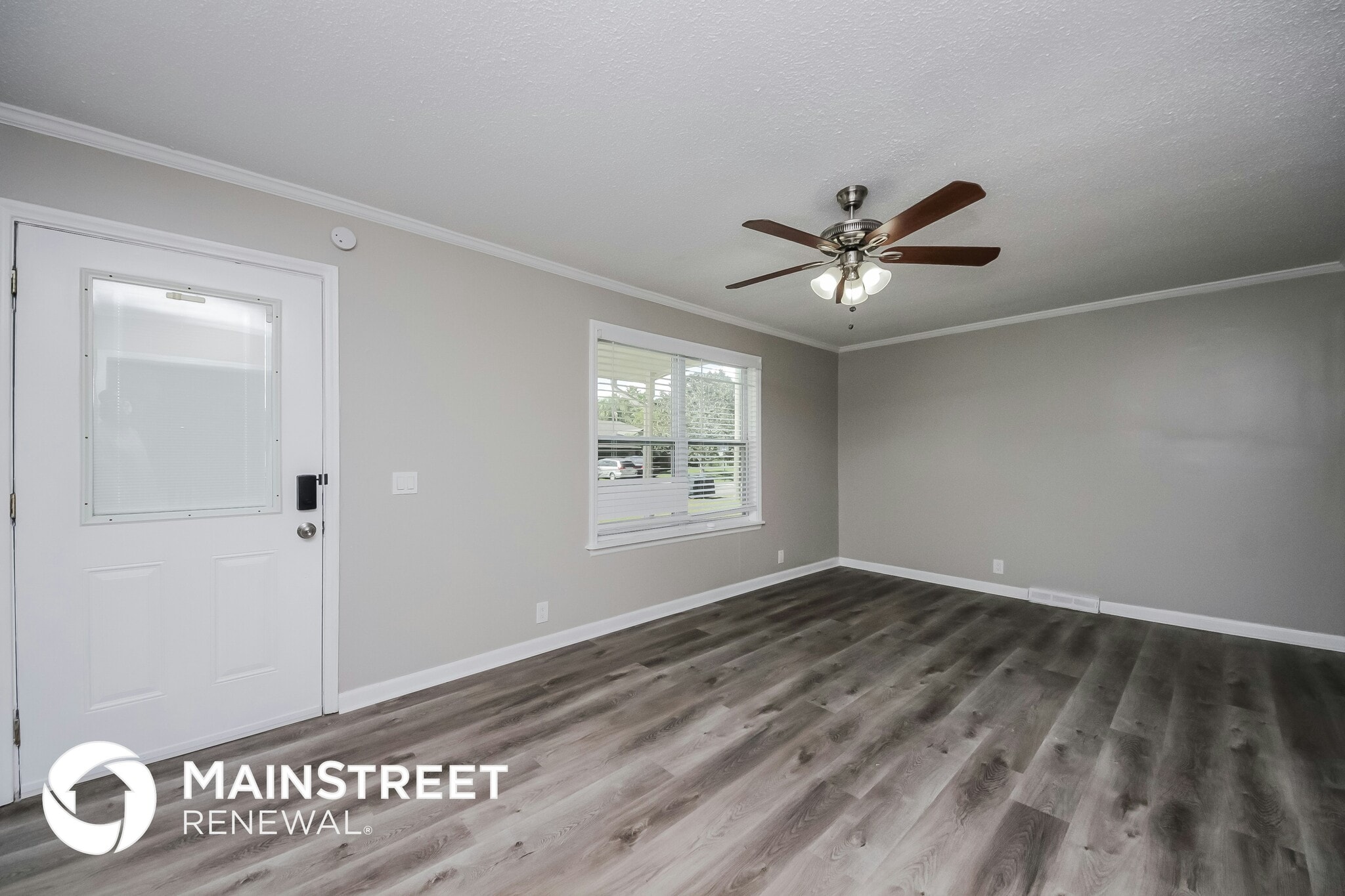 Building Photo - 1260 Palm Dr