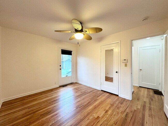 Building Photo - Bungalow Style Single-Family Home in Mt. Tabor Neighborhood