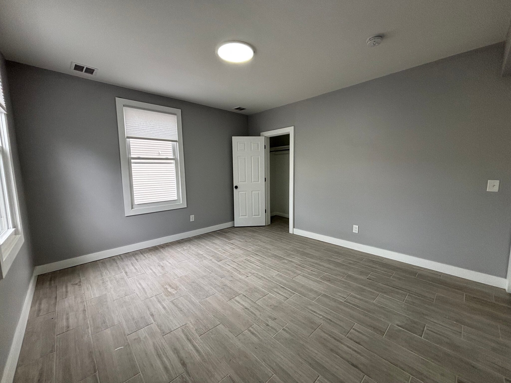 Building Photo - 148 Chilton St