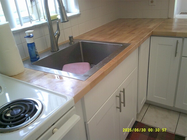 Building Photo - 5800 Margate Blvd