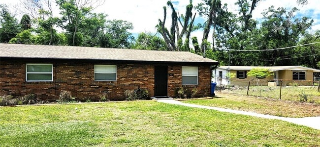 Building Photo - 901 S Taylor Rd