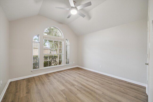 Building Photo - 18747 Candle Park Dr