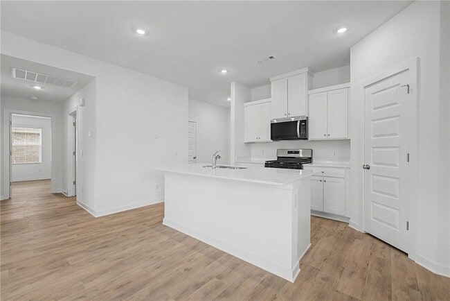 Building Photo - 529 Nevada St