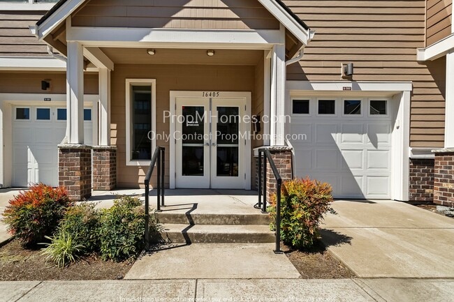 Building Photo - 16405 NW Chadwick Way