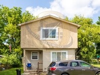 Building Photo - 2145 E McLean Ave