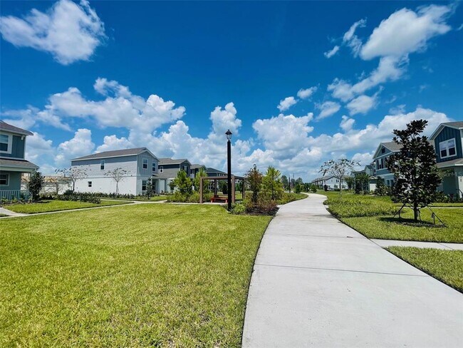 Building Photo - 7250 Summer Ivy Aly