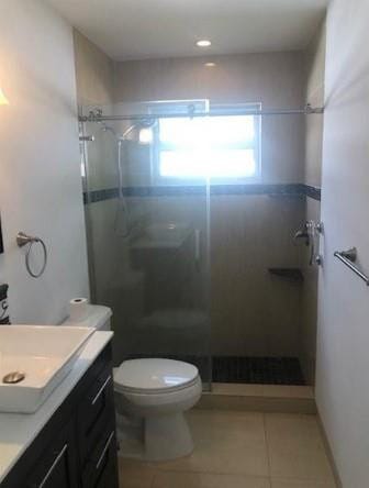 Building Photo - 3116 NE 42nd Ct