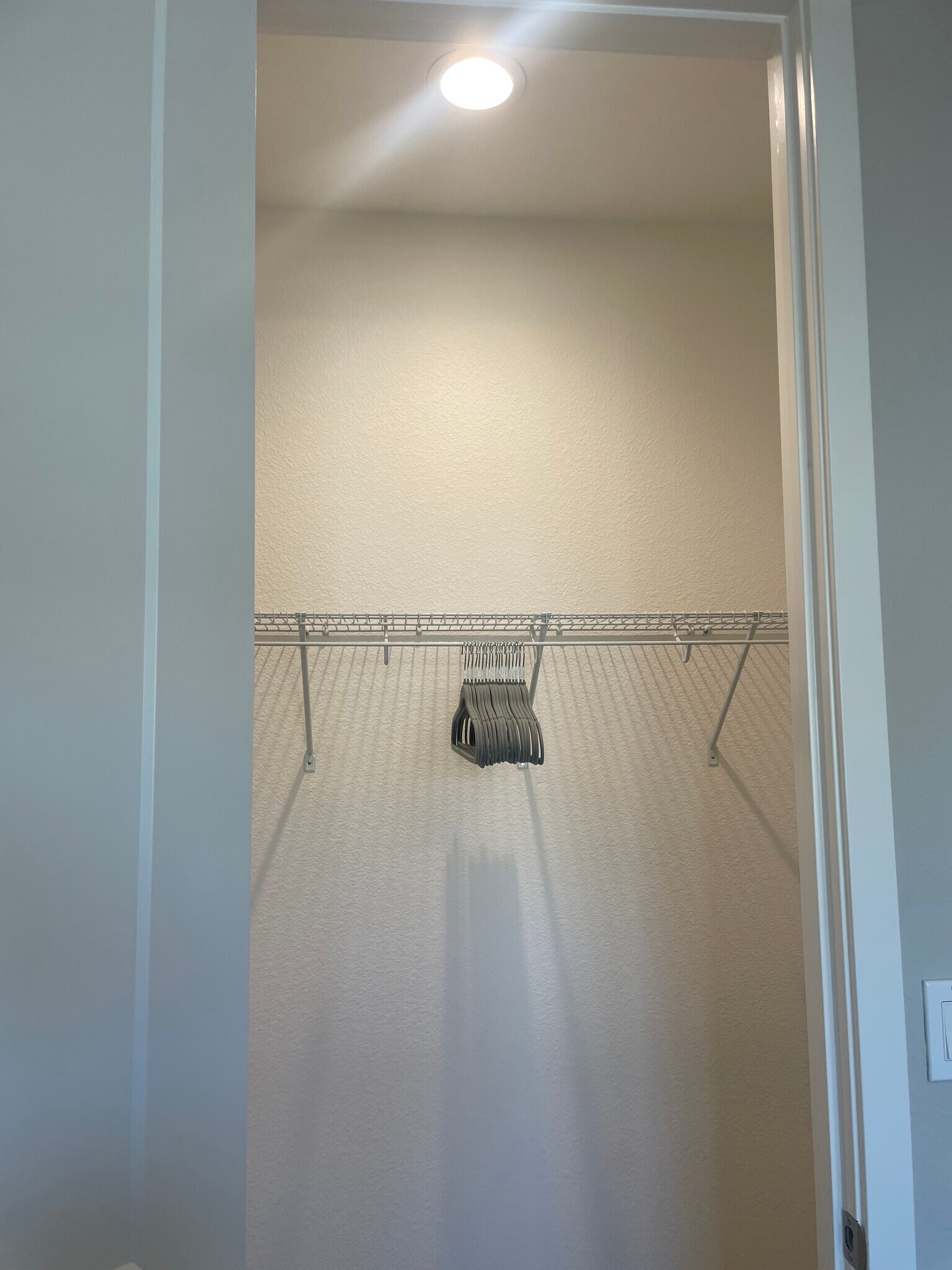 Building Photo - 2850 Lumin Ct