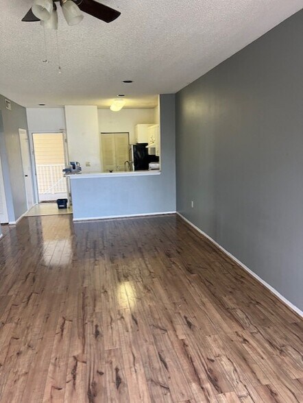 Building Photo - 10110 Winsford Oak Blvd