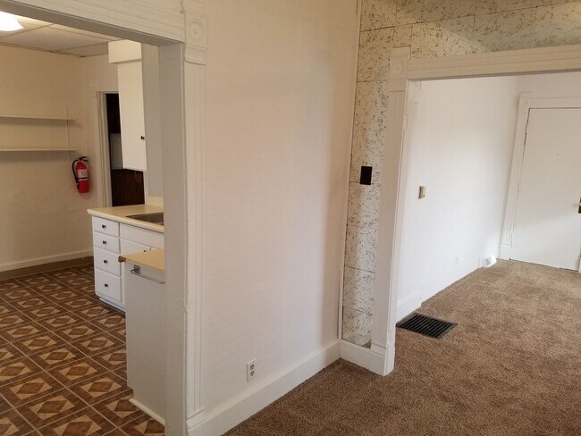 Building Photo - 1221 Tremont St