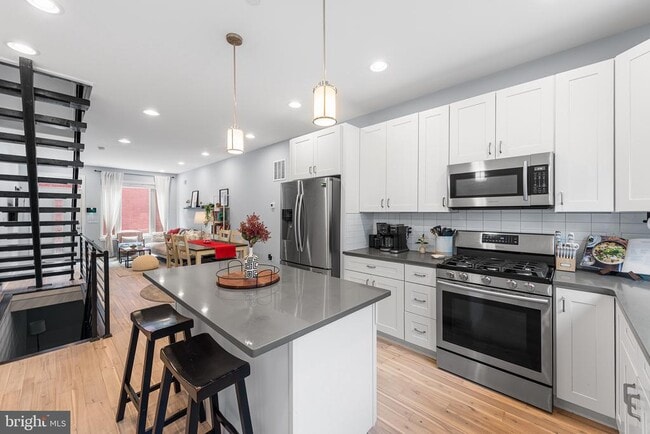 Building Photo - 2019 Abigail St