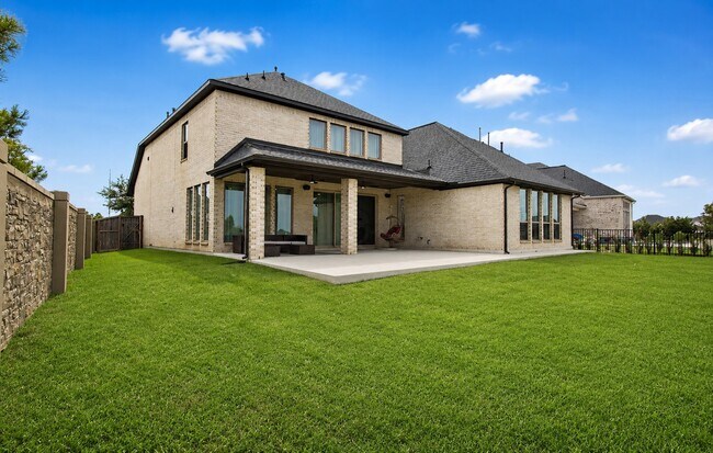Building Photo - 29802 Smoky Ridge Rd