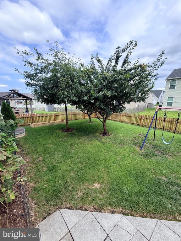 Building Photo - 9411 Wood Creek Cir