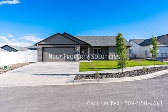 Building Photo - 913 N Washington Ct