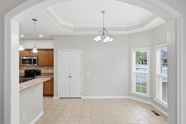 Building Photo - 9186 Belleau Ridge Dr