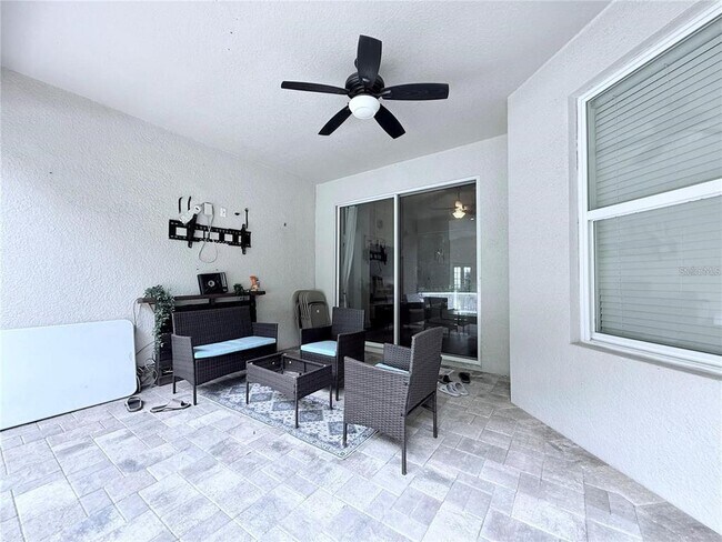 Building Photo - 6456 Doe Path Ct
