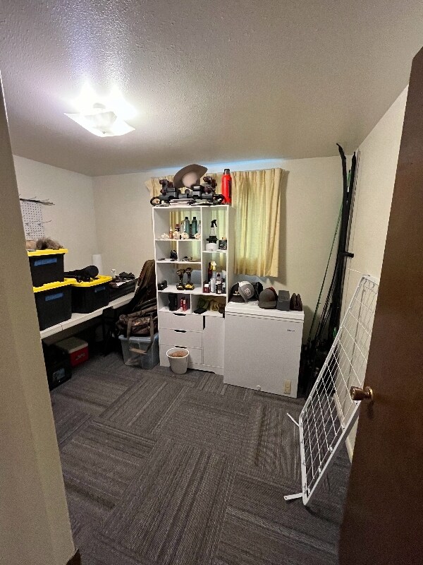 Building Photo - 370 Shoshone Ave