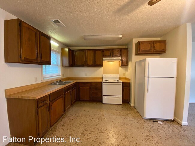 Building Photo - 3 br, 2 bath House - 2723 Dubard Street