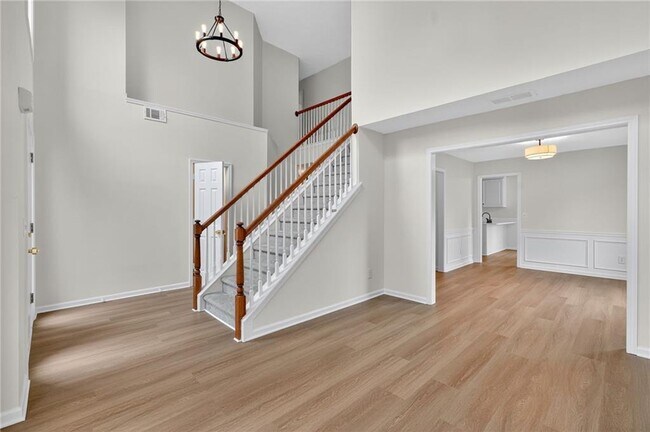 Building Photo - 2845 Factor Walk Blvd