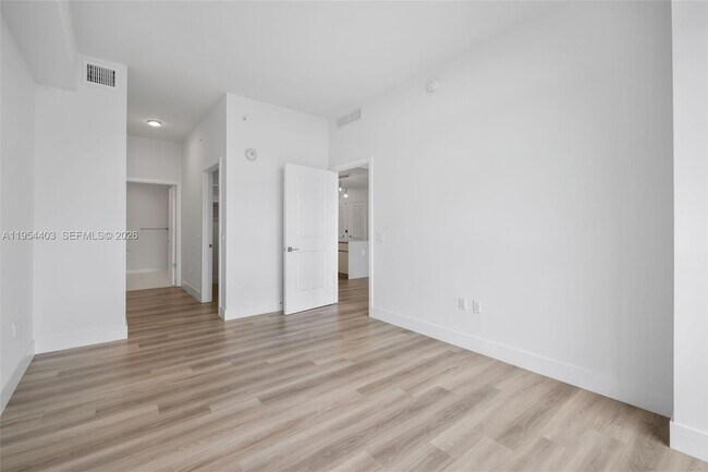 Building Photo - 101 Diplomat Pkwy