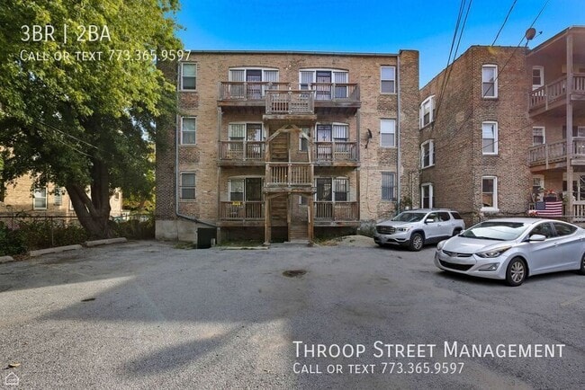 Building Photo - 6134 S Vernon Ave