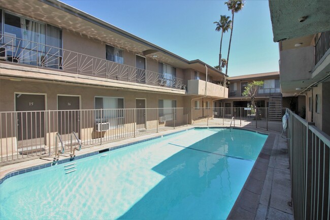 Interior Photo - 9215 - Sepulveda Apts