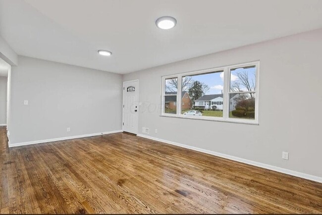 Building Photo - 4403 E Mound St