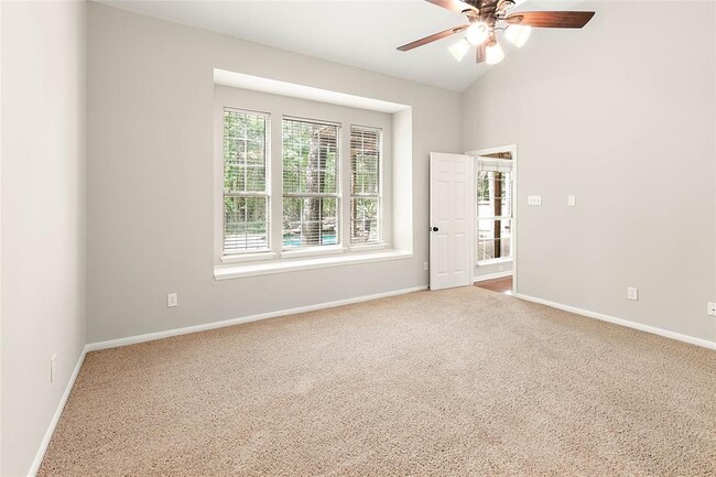 Building Photo - 71 E Sterling Pond Cir