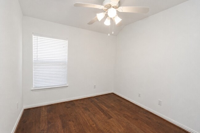 Building Photo - 7102 Thistlewood Park Ct