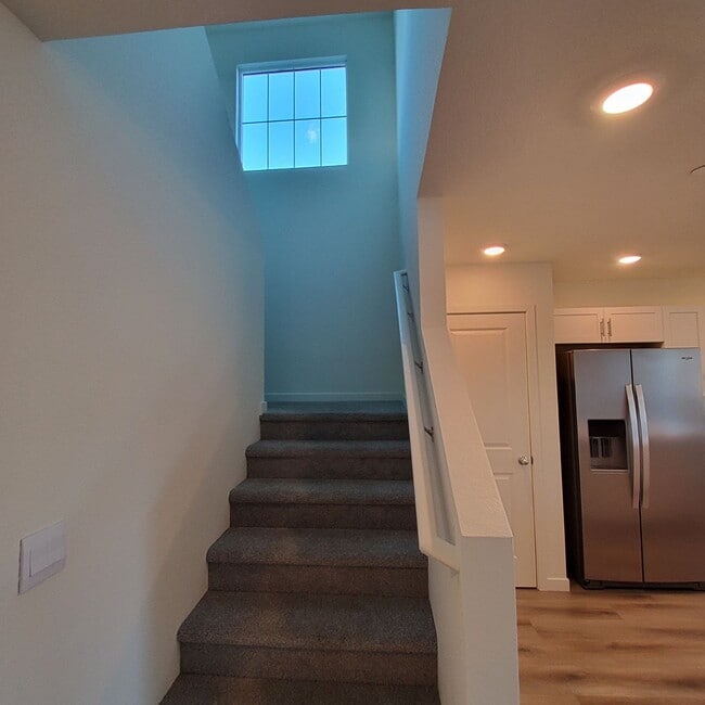 Building Photo - 2209 George Dr