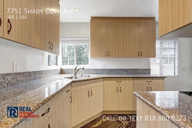 Building Photo - 7751 Shady Cove Ave