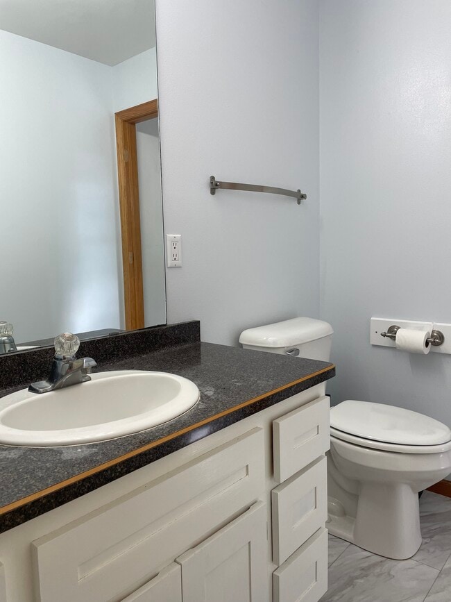 Building Photo - 14 Byars Cir