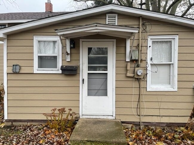 Primary Photo - 411 E Campbell Ave
