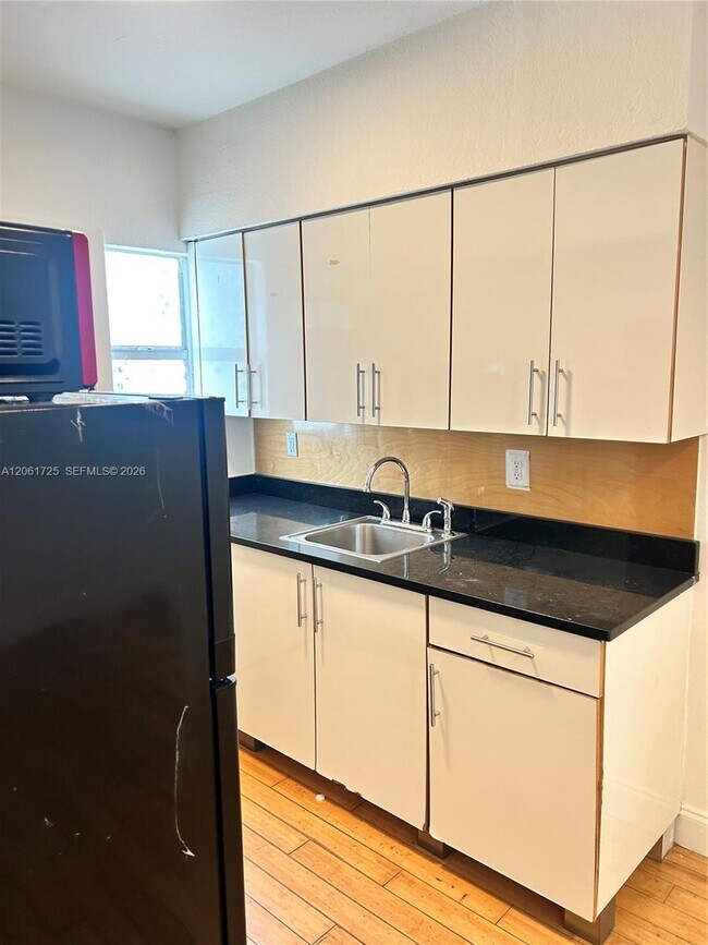 Building Photo - 8080 Tatum Waterway Dr