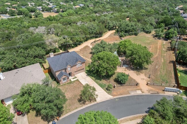 Building Photo - 8404 Tyhurst Dr