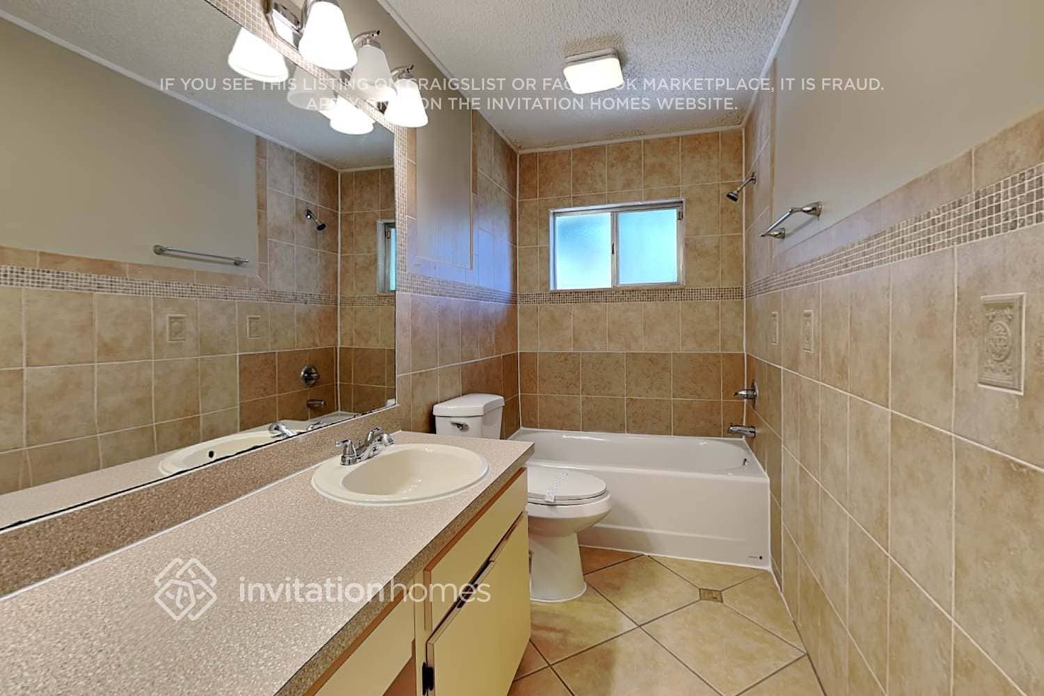 Building Photo - 1410 High Knoll Dr
