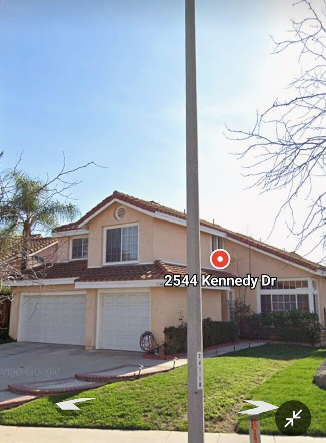 Building Photo - 2544 Kennedy Dr