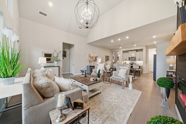 Building Photo - 31839 Grand Orch Ln