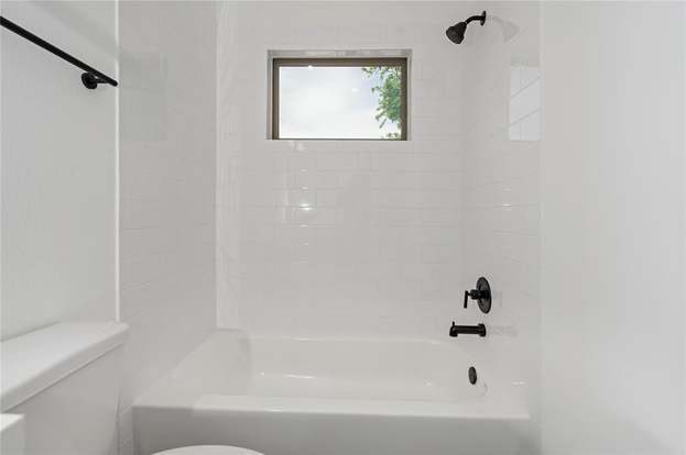 Building Photo - 3036 Truxillo St