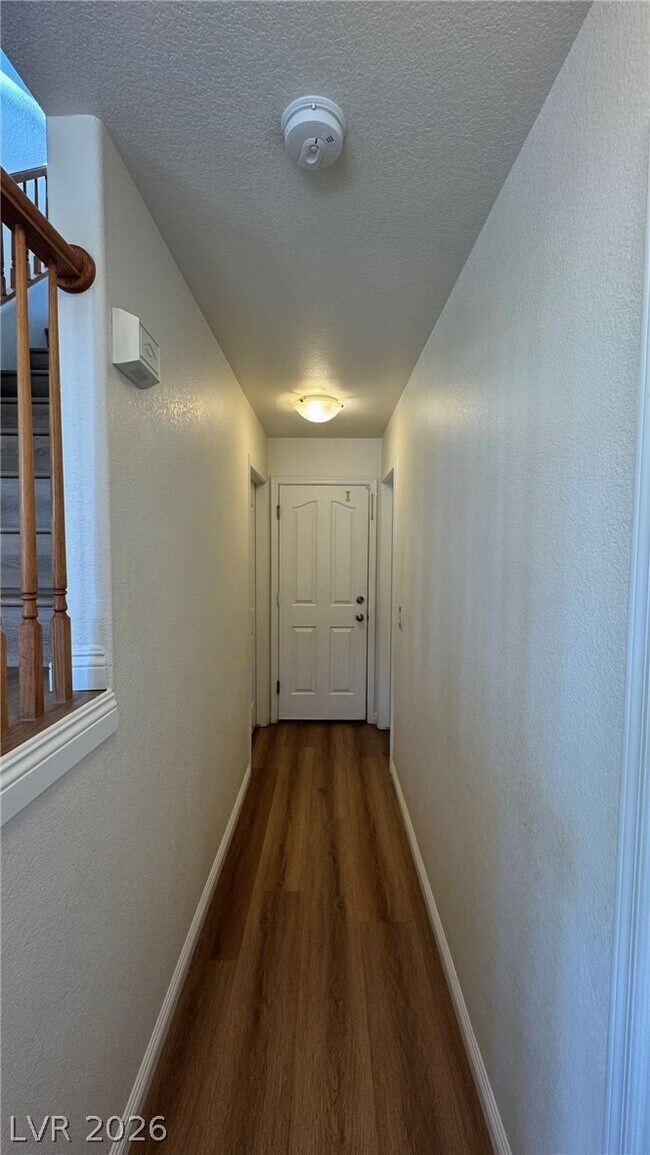 Building Photo - 9716 Ridge Creek Pl