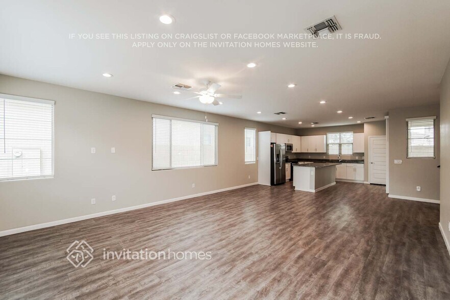 Building Photo - 5038 N 189th Dr