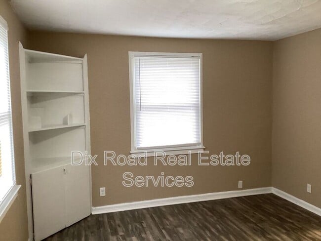 Building Photo - 4505 Genesee Ave