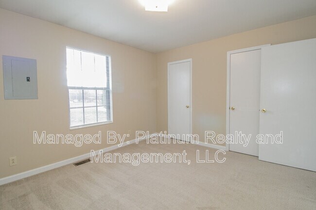 Building Photo - 1603 Minglewood Dr