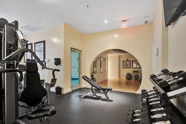 Building Photo - 1830 Radius Dr