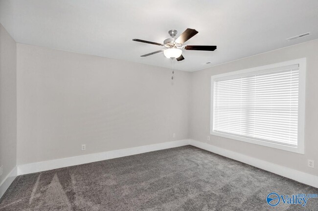 Building Photo - 381 McCollum Rd