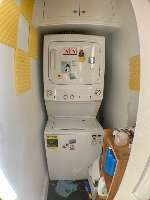 Building Photo - 200 Hyde Park Ave