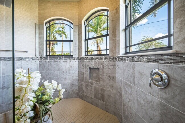 Building Photo - 1406 Cape Coral Pkwy W