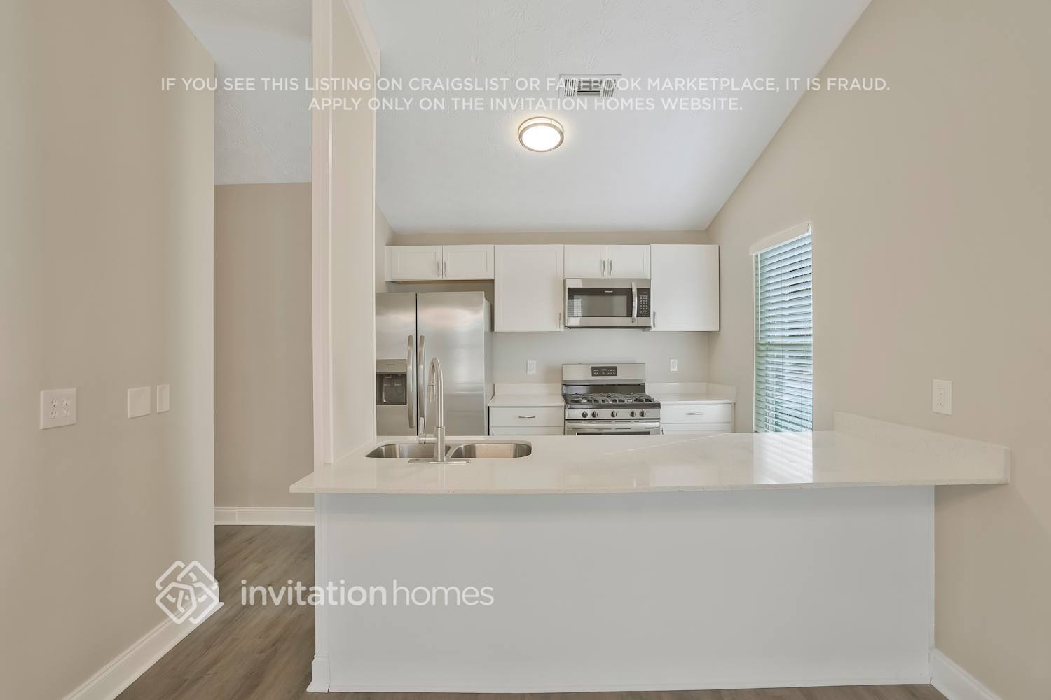 Building Photo - 5392 Medena Way