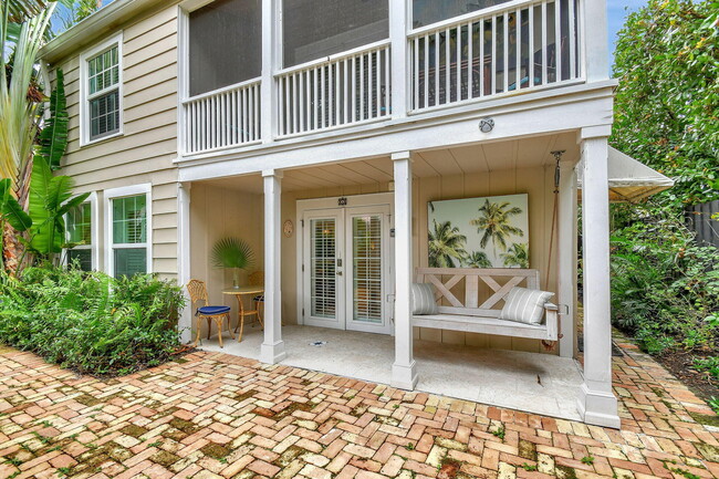 Primary Photo - 237 Dyer Rd