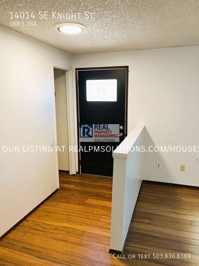 Building Photo - 14014 SE Knight St